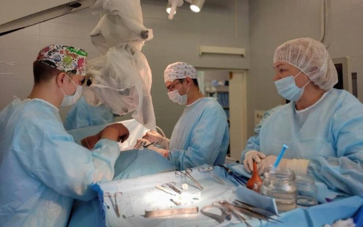 Хирурги Ижевска прооперировали мужчину с непрекращающимися болями на лице