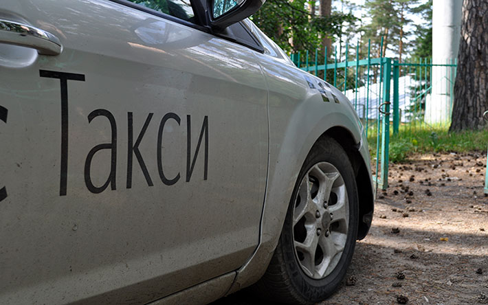 Жители Ижевска сообщают о сбоях в сервисах работы такси 