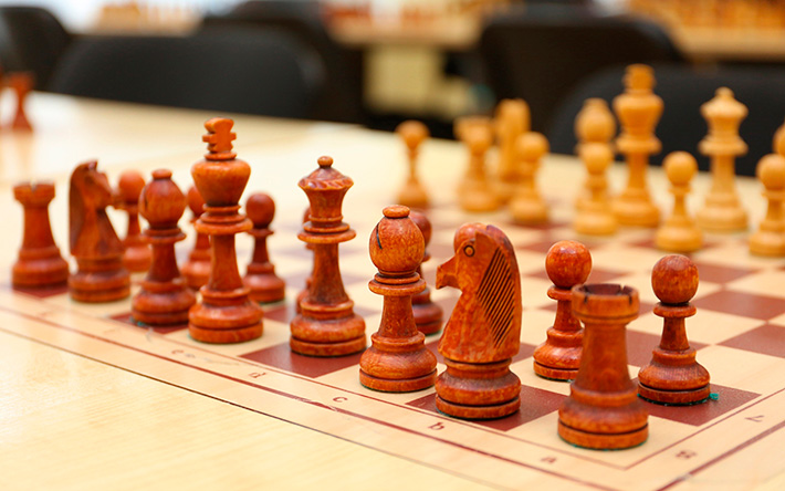 Взрослые жители Ижевска могут научиться играть в шахматы