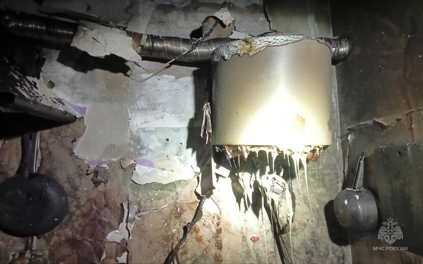 В Воткинске утечка газа из баллона спровоцировала пожар в жилом доме