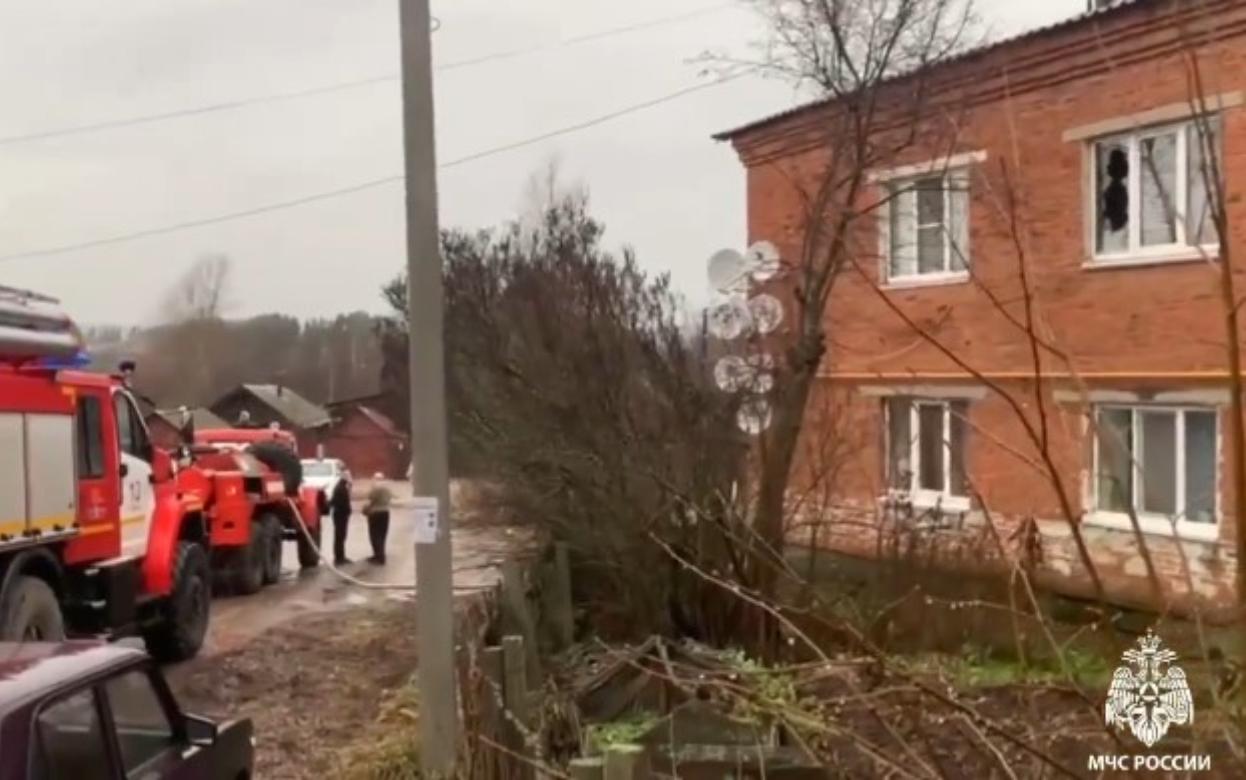 Двое взрослых и ребенок погибли на пожаре в Удмуртии