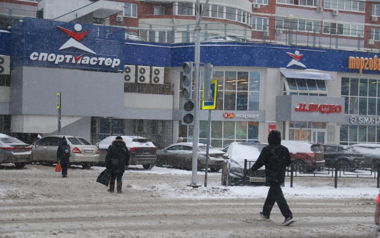 Светофор с кнопкой установили на улице Пушкинской в Ижевске