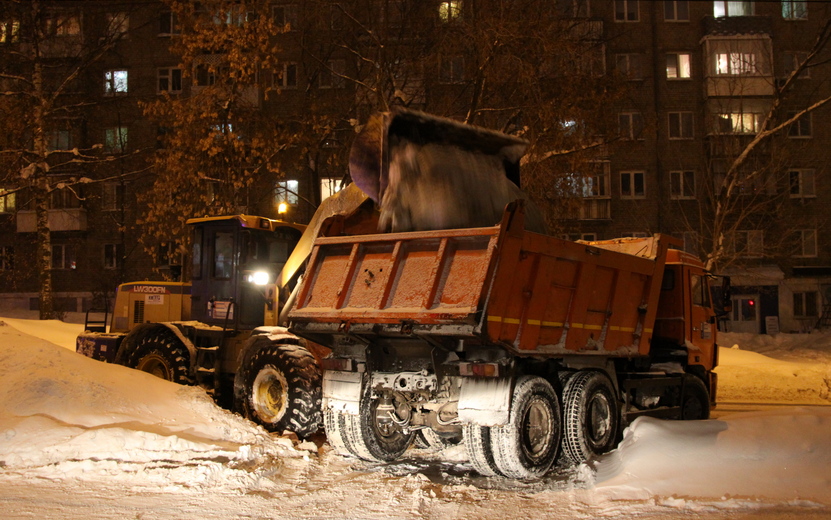 Власти Ижевска сообщили о вывозе 20 тыс. кубометров снега