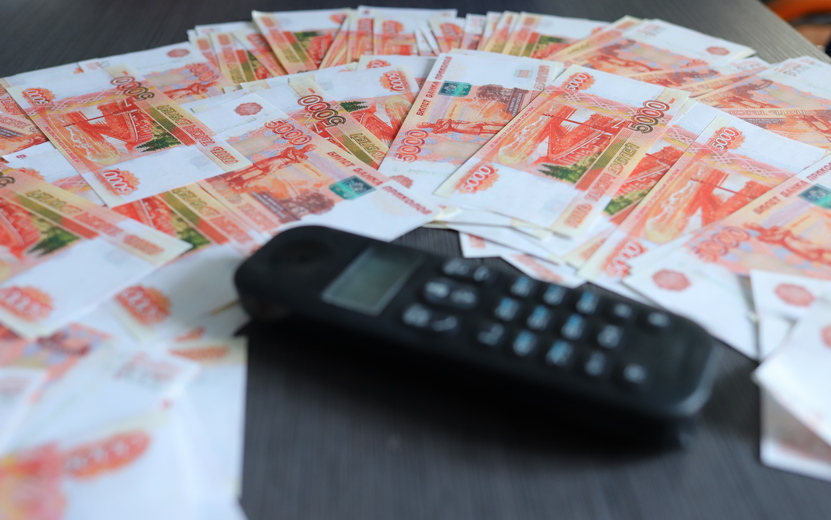 Соцработник из Удмуртии перевела телефонным мошенникам более 1 млн рублей