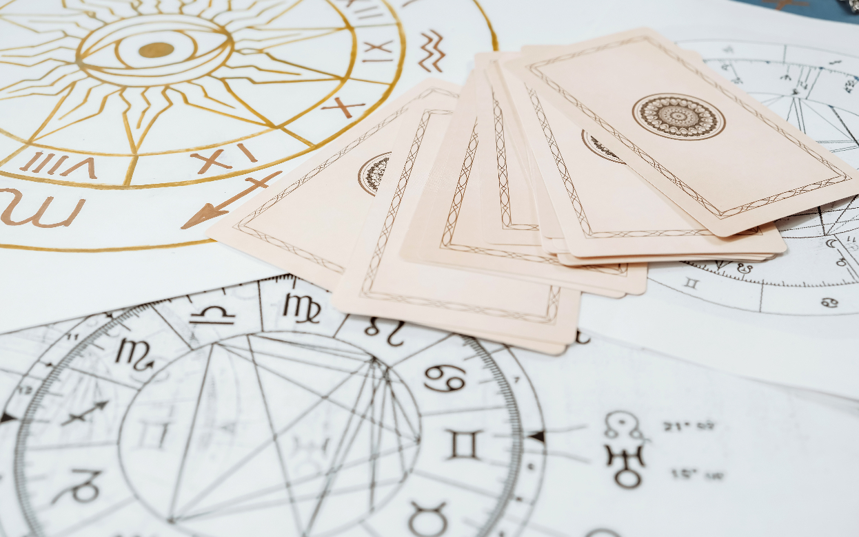 Матрица судьбы: что дата рождения может рассказать о любви, деньгах и предназначении