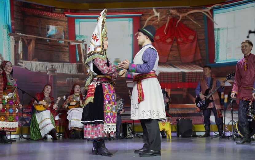 Обряды удмуртской свадьбы показали на ВДНХ в день Удмуртии на выставке «Россия»