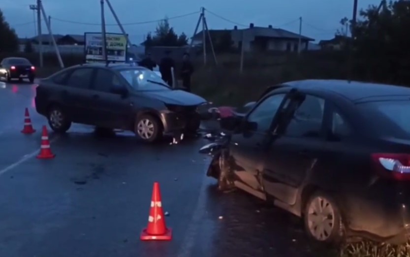 Пожилой водитель «Гранты» погиб в ДТП на ул. Тихой в Ижевске