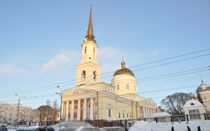 История известного храма Ижевска: как в Александро-Невском соборе хотели открыть концертный зал