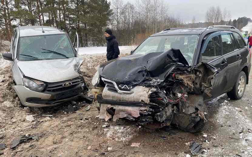Трое мужчин пострадали в ДТП на трассе Ижевск – Сарапул
