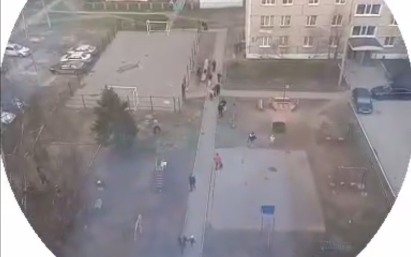 Драка на улице Клубная в Ижевске
