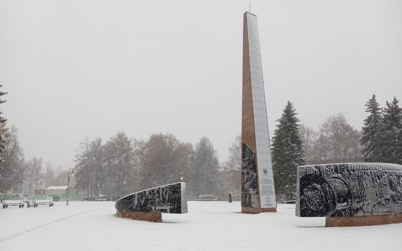 Первый снег в Ижевске. Фото: IZHLIFE