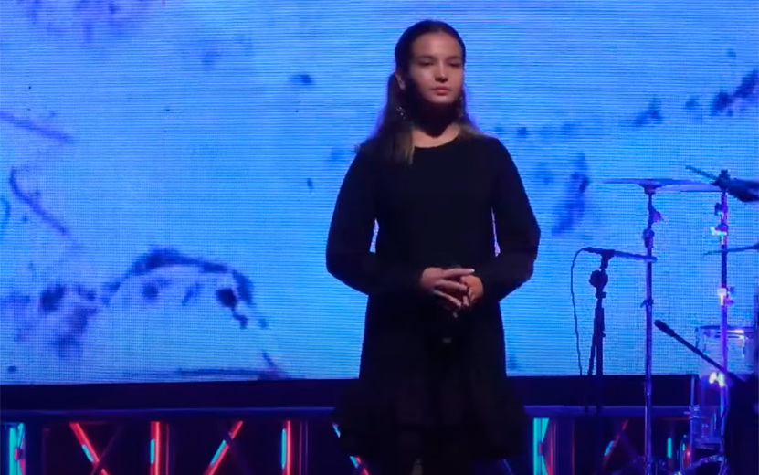 Видео: Милана Хакимова, 15 лет, Сарапул