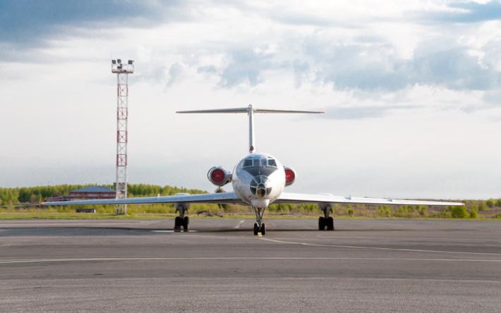 Запрет полетов на юг России продлили до 19 мая
