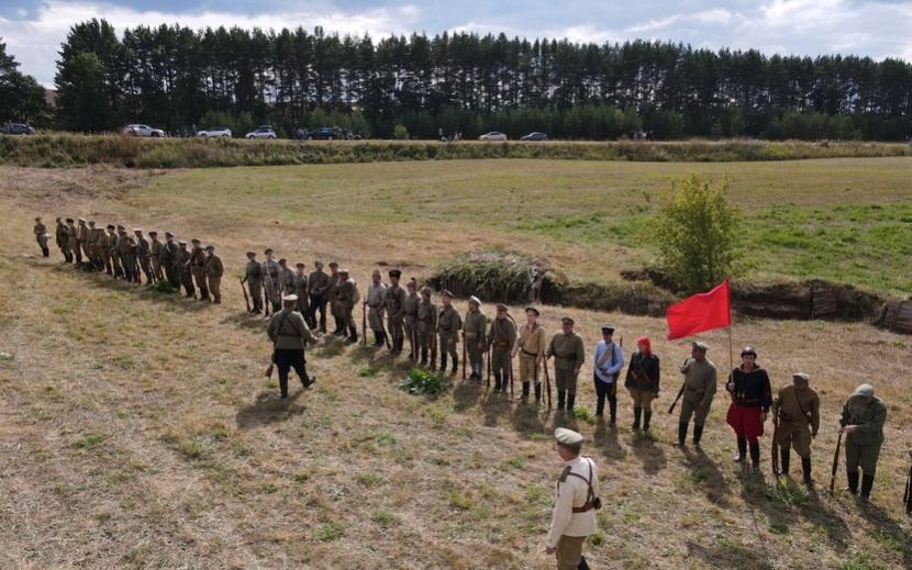 Военно-историческая реконструкция «Юринское убоище». Фото: Александр Ерастов, vk.com/mbuk_cks_sigaevo