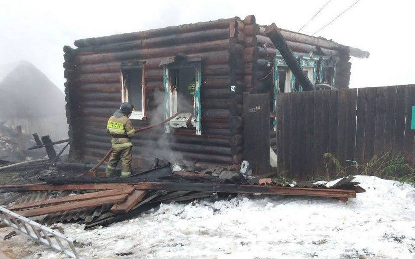 Дом сгорел в Шарканском районе