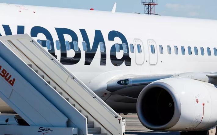 Самолет, следующий из Ижевска в Сочи, приземлился в аэропорту Махачкалы