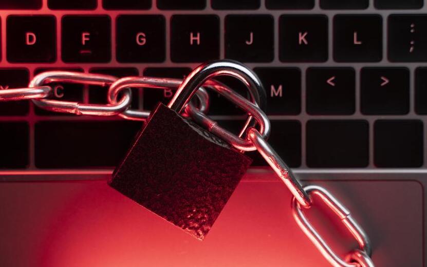 Запретить мат в интернете предложили в Госдуме