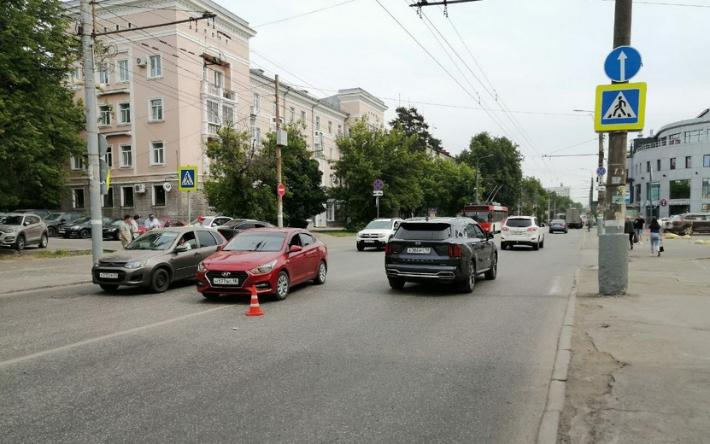 7-летнего мальчика сбили на переходе в центре Ижевска
