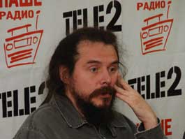 Дмитрий Ревякин в офисе «Нашего Радио» откровенно ответил на вопросы поклонников