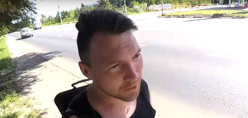 Видеоблогер из Ижевска едет автостопом в Сочи без денег