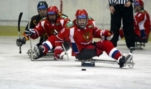 15 марта сборная России по следж-хоккею сыграет в финале с американцами.