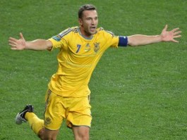 Сборная Украины выиграла свой первый матч на Евро-2012
