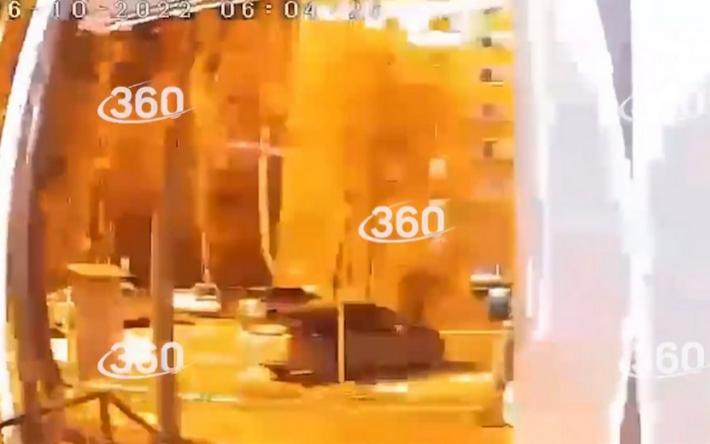 Взрыв газа в многоэтажке Ижевска попал на видео