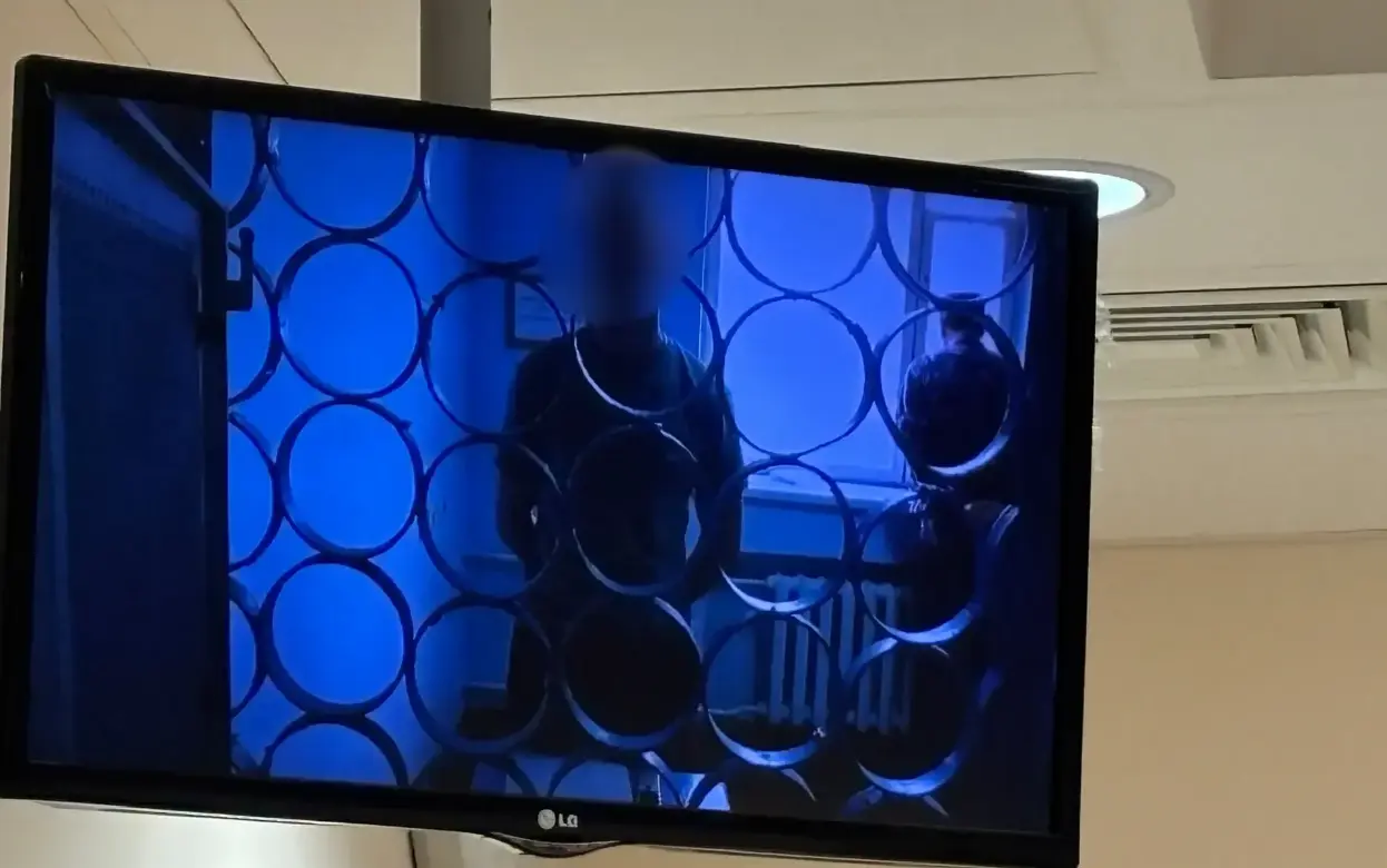 Обвиняемого в стрельбе на рынке подростка оставили под арестом в Ижевске