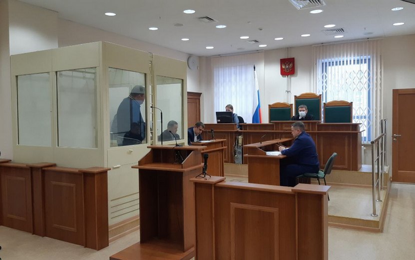Суд в Ижевске оставил под арестом обвиняемого в вымогательстве 15 млн руб. адвоката