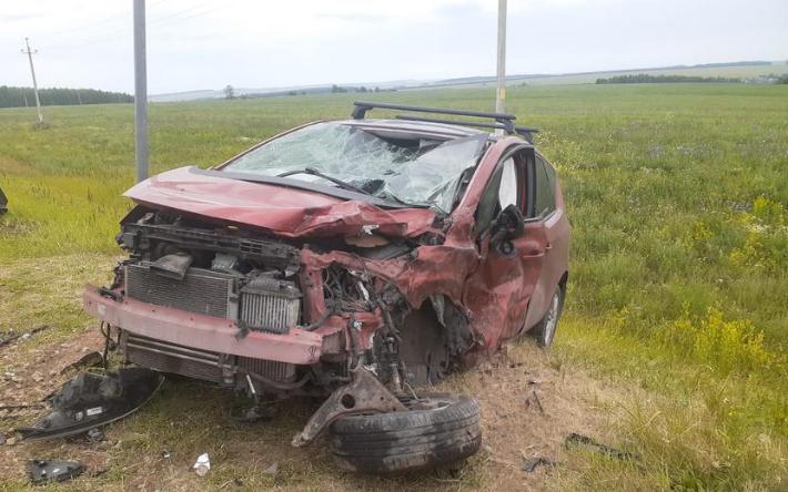 Выехавший на обочину водитель «Нивы» погиб в ДТП в Удмуртии