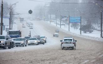 Более 100 жалоб на качество очистки дорог поступило в МЧС в период снегопада в Удмуртии