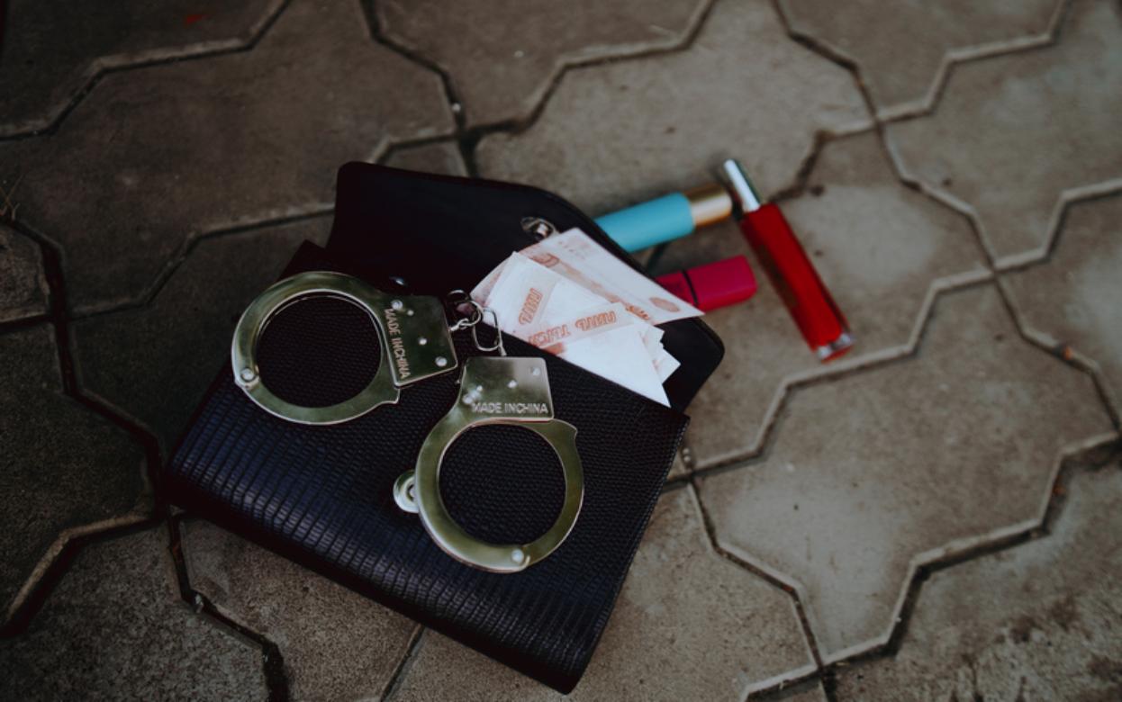 Жительницу Ижевска подозревают в оформлении микрозаймов по найденному паспорту