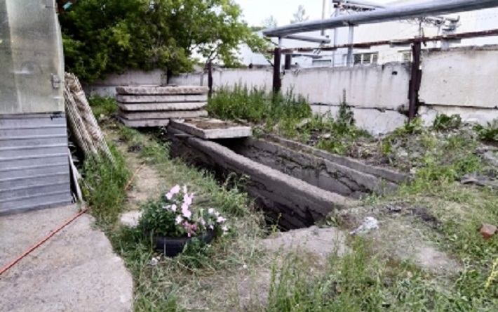 Тело мужчины обнаружили в ливневом колодце на улице Орджоникидзе в Ижевске
