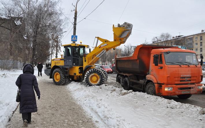 Снег вывезут с 9 улиц Ижевска в ночь на 27 декабря