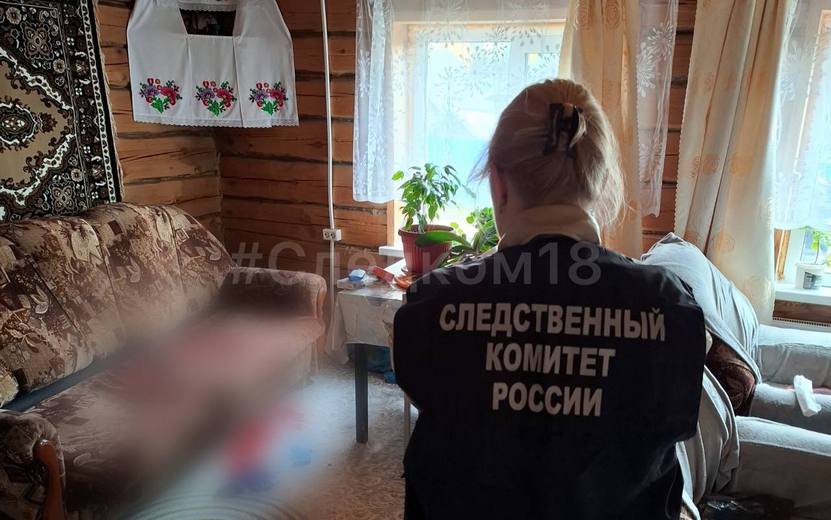 Житель Удмуртии убил брата кочергой и ножом