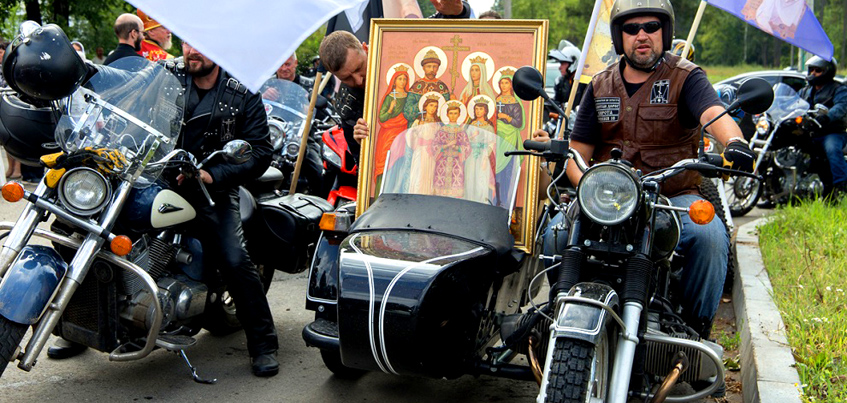 Фото: митрополит Ижевский и Удмуртский возглавил крестный мотопробег
