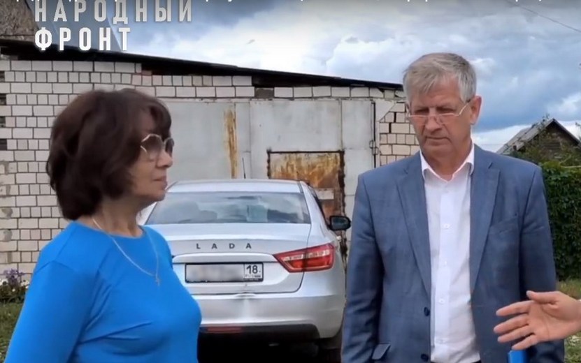 Глава Воткинска встретился с женщиной, которую оштрафовали за жалобу Путину