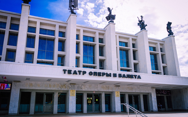 38 лет назад открылся театр оперы и балета в Ижевске