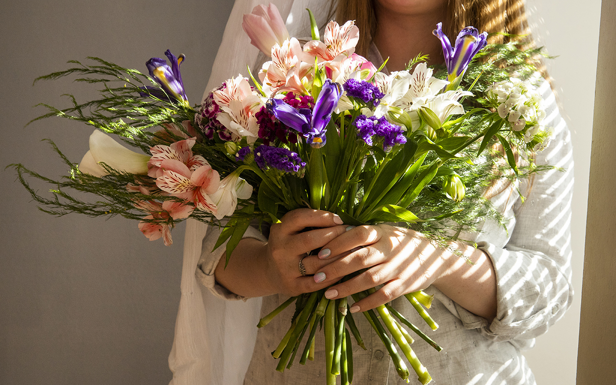 Как собрать красивый букет цветов: 7 экспертных правил композиции