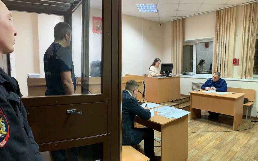 Руководителя строительной фирмы арестовали в Ижевске по обвинению в хищении 23 млн рублей в рамках нацпроекта