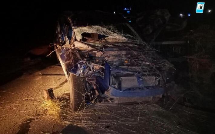 Пассажир «Ларгуса» погиб в ДТП с трактором в Удмуртии