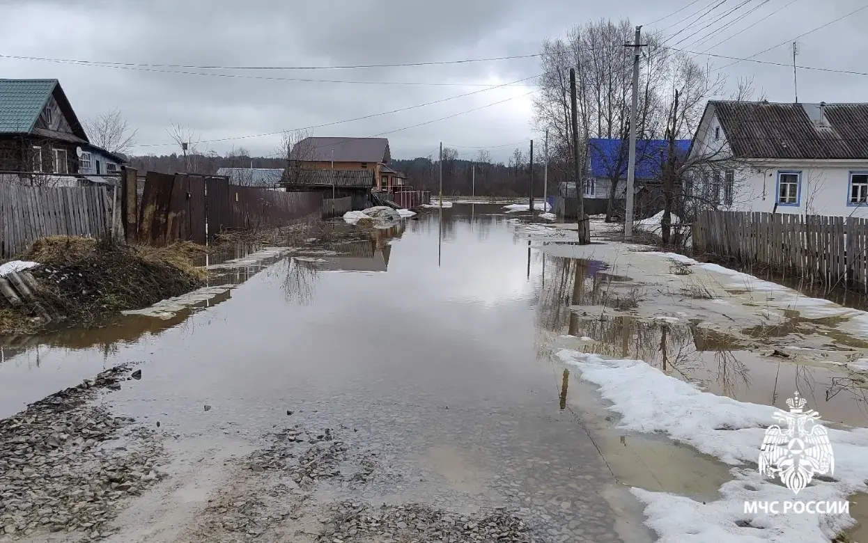 Число подтопленных дворов в Удмуртии выросло до 184
