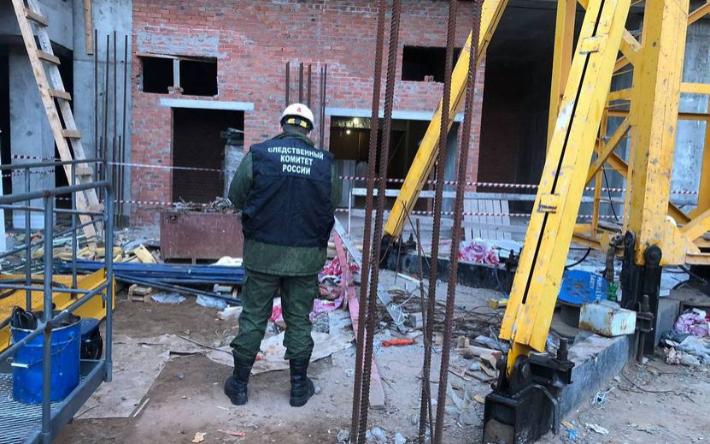 Рабочий погиб при демонтаже крана на стройплощадке в Ижевске