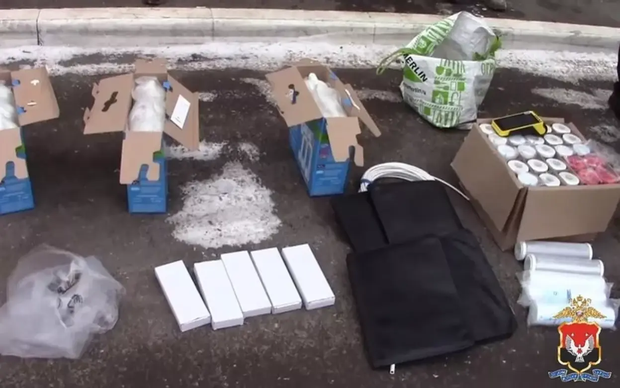 Обманувших 74 пенсионеров на продаже фильтров для воды аферистов осудили в Ижевске