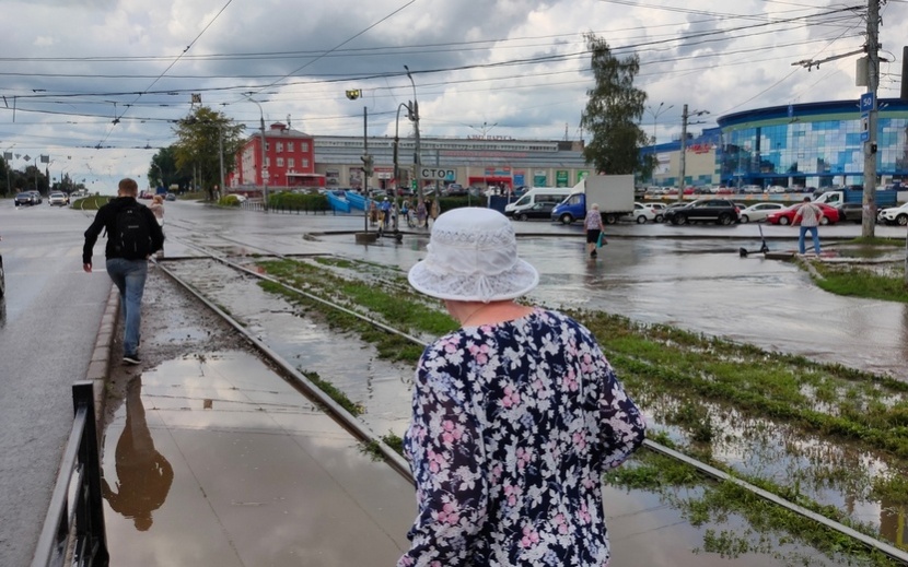 Очередной потоп в Ижевске. Фото: Маша Бакланова