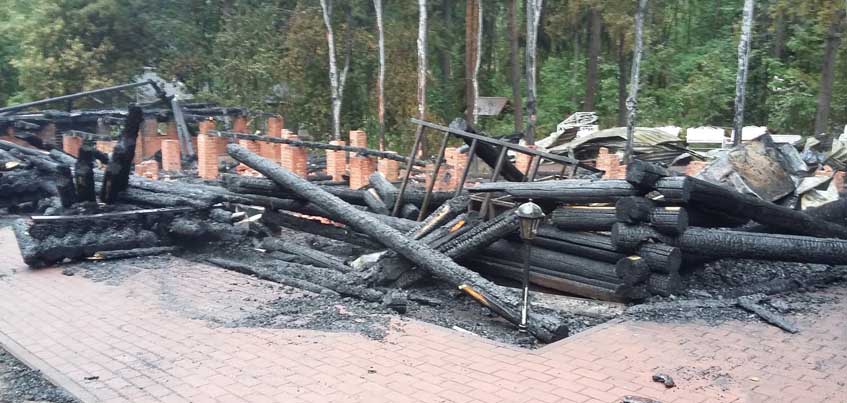 Летнюю веранду кафе «Теремок» в Ижевске, где произошел пожар, откроют к следующему весенне-летнему сезону
