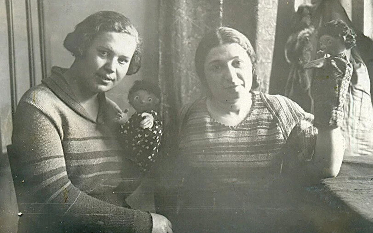 35 раритетных фотографий из театров Удмуртии