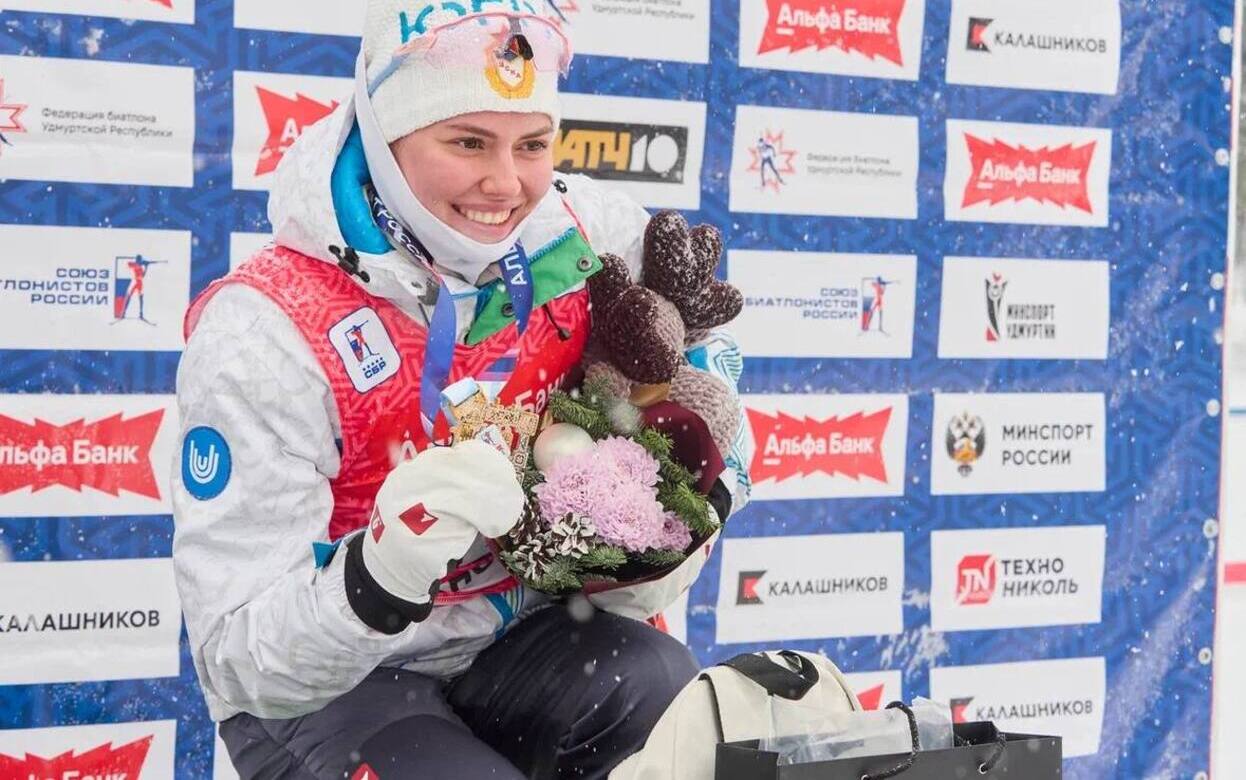 Виктория Метеля победила в масс-старте и стала чемпионкой России на «Ижевской винтовке»