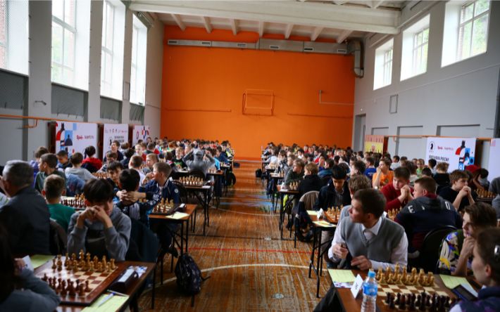 7 дней шахматных битв в 10 фото: в Ижевске закончился Кубок Корпорации «Центр» по шахматам 