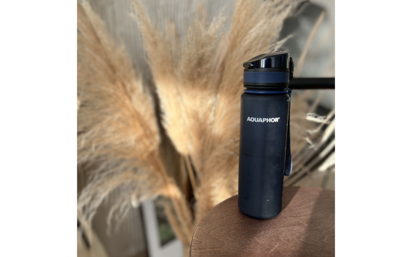 Удобная бутылка поможет следить за питьевым режимом. Фото: предоставлено сетью магазинов «ДомДоктор»